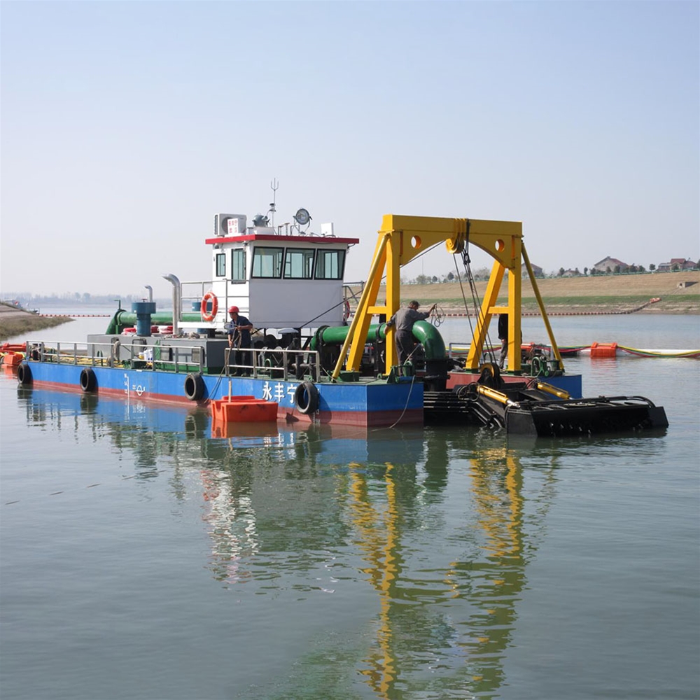 南水北調(diào)工程“永豐寧”號(hào)施工現(xiàn)場(chǎng)